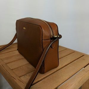 lauren ralph lauren dowell camera leather crossbody bag